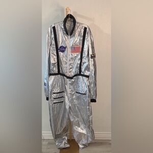 Maxima Party Supply- Silver NASA Astronaut jumpsuit Costume - Size XXL